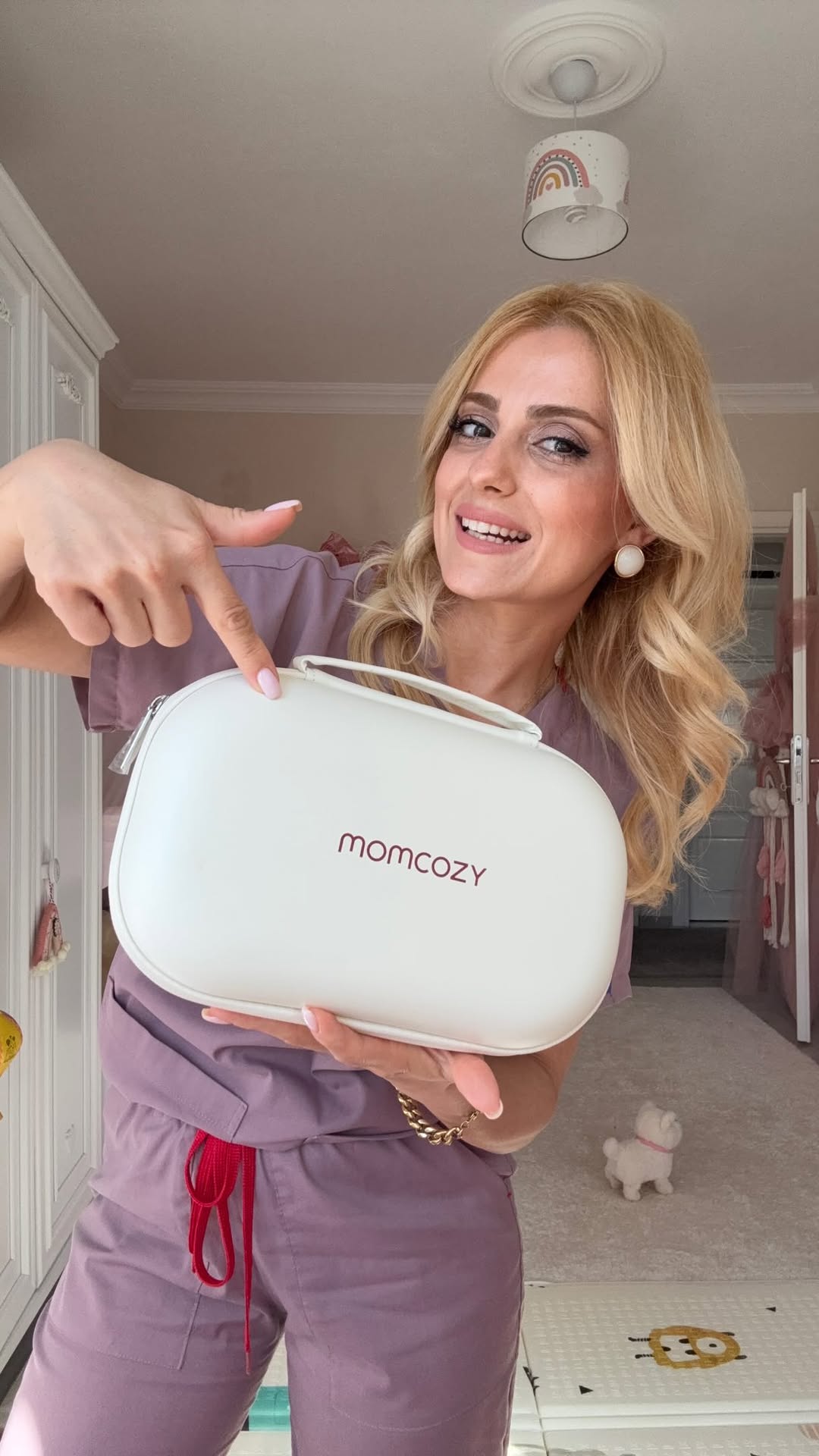 Momcozy M5
