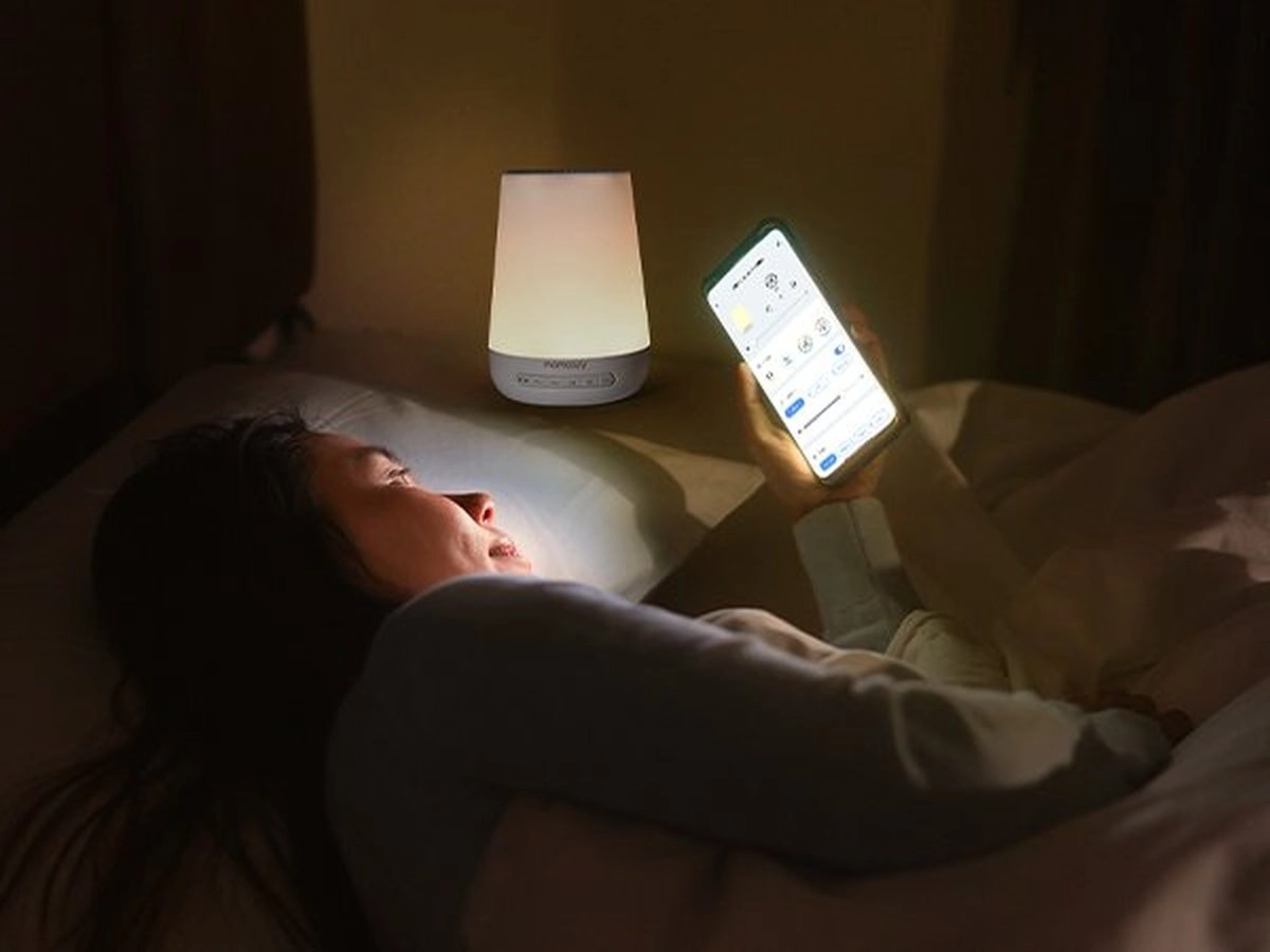 Momcozy%20Bebek%20Uyku%20Makinesi%20(%20Beyaz%20Gürültü%20)